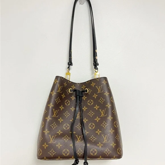 Louis Vuitton Black Monogram Neonoe MM Handbag - Picture 16 of 16